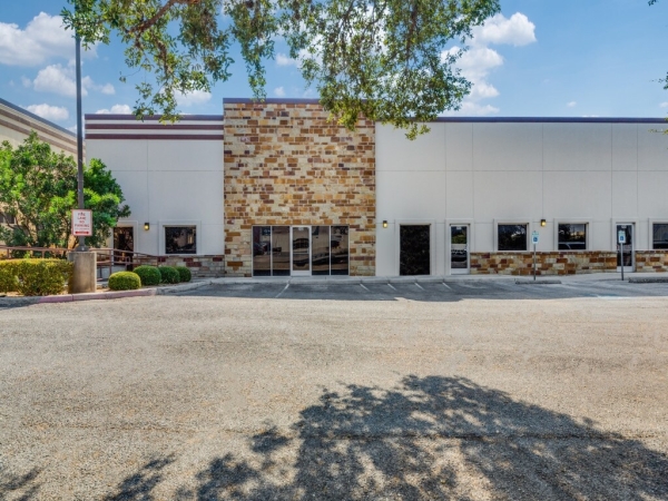 Listing Image #3 - Office for sale at 4926 Golden Quail Bldg 2, 202, San Antonio TX 78240 Listing Image #3 - Office for sale at 4926 Golden Quail Bldg 2, 202, San Antonio TX 78240