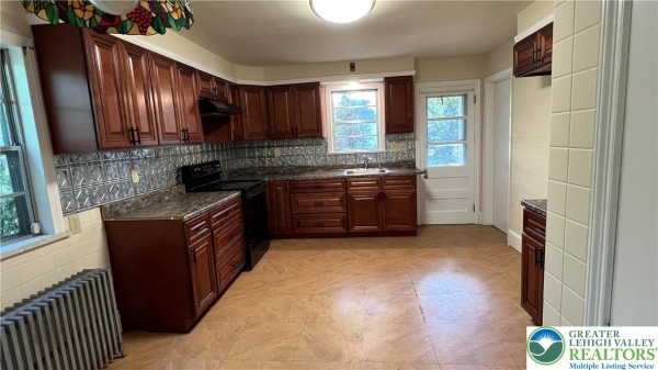 Listing Image #2 - Others for sale at 6172 Airport Road, East Allen Twp PA 18109