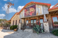 Retail for sale in La Vernia, TX
