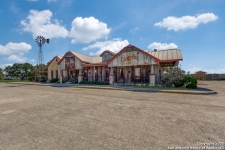 Listing Image #3 - Retail for sale at 11985 W us highway 87, La Vernia TX 78121