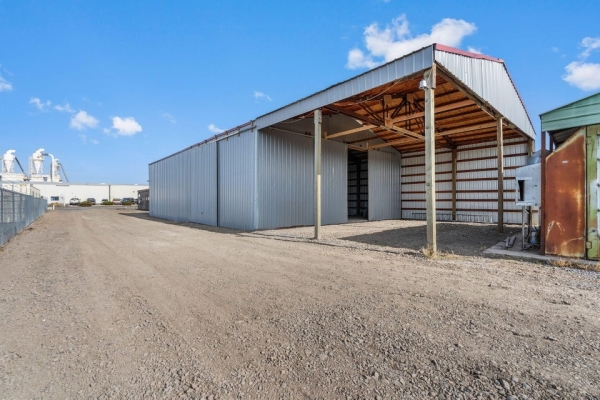 Listing Image #3 - Industrial for sale at 1942 NW Industrial Park Rd., Prineville OR 97754 Listing Image #3 - Industrial for sale at 1942 NW Industrial Park Rd., Prineville OR 97754