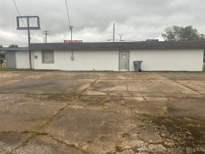 Listing Image #3 - Office for sale at 603 W Cherokee Street, Wagoner OK 74467