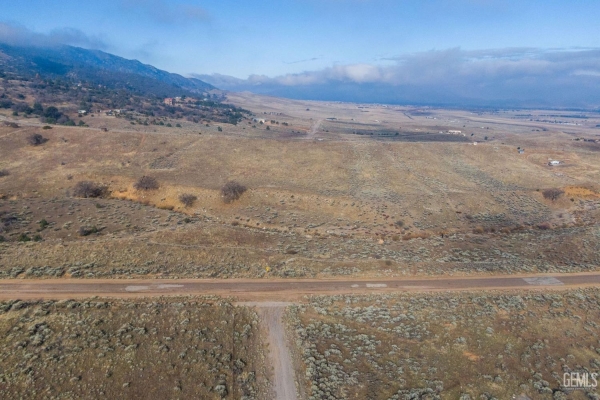 Listing Image #3 - Land for sale at 0 Summers Dr., Tehachapi CA 93561 Listing Image #3 - Land for sale at 0 Summers Dr., Tehachapi CA 93561