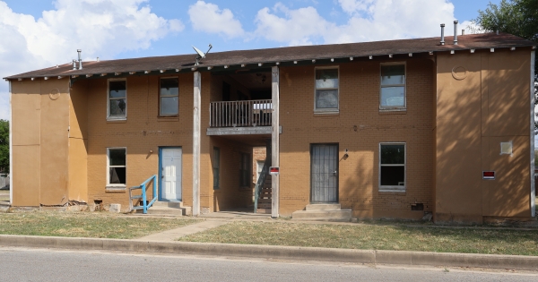 Listing Image #2 - Multi-family for sale at 1002 E MONROE AVE., Harlingen TX 78550 Listing Image #2 - Multi-family for sale at 1002 E MONROE AVE., Harlingen TX 78550