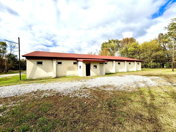 Listing Image #2 - Land for sale at 510 Edlin St, Clarksville TN 37043