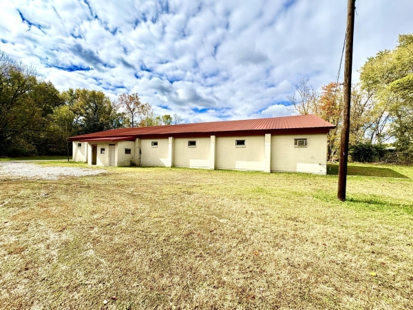 Listing Image #3 - Land for sale at 510 Edlin St, Clarksville TN 37043