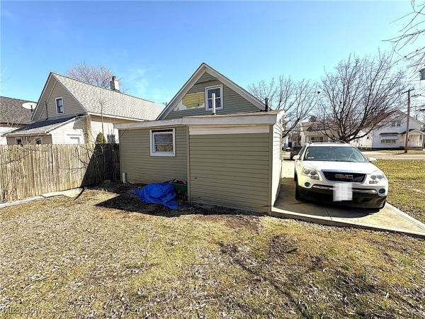 Listing Image #2 - Others for sale at 3927 E 153rd Street, Cleveland OH 44128 Listing Image #2 - Others for sale at 3927 E 153rd Street, Cleveland OH 44128