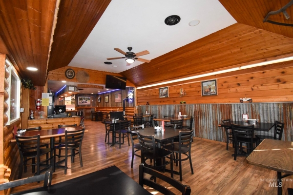 Listing Image #3 - Others for sale at 102 Moser Ave, Council ID 83612 Listing Image #3 - Others for sale at 102 Moser Ave, Council ID 83612