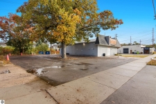 Listing Image #2 - Retail for sale at 1025 Hannah, Traverse City MI 49686