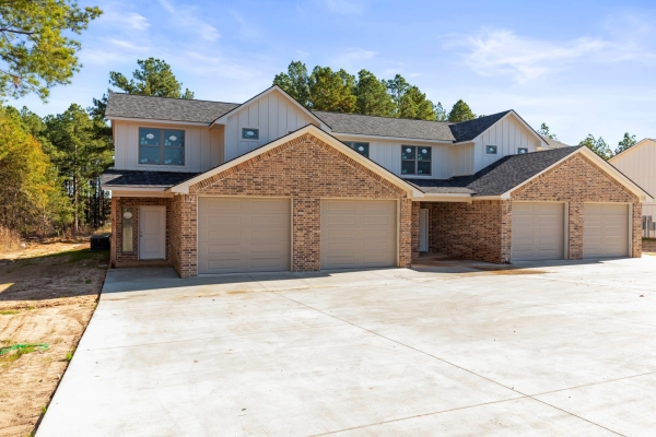 Listing Image #2 - Multi-family for sale at 19948 County Road 4118, Lindale TX 75771 Listing Image #2 - Multi-family for sale at 19948 County Road 4118, Lindale TX 75771