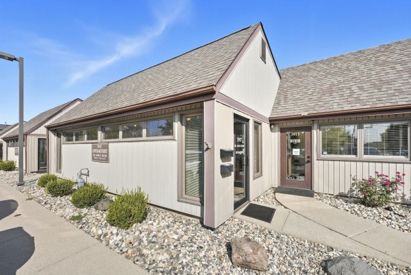 Listing Image #1 - Others for sale at 5917 Stoney Creek Drive, Fort Wayne IN 46825 Listing Image #1 - Others for sale at 5917 Stoney Creek Drive, Fort Wayne IN 46825