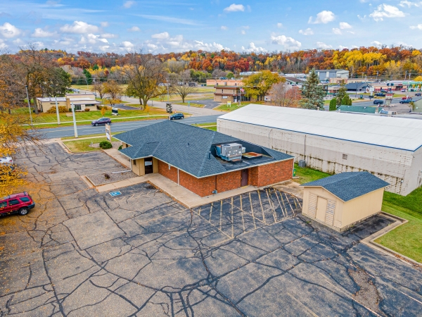 Listing Image #2 - Office for sale at 715 N Main St, River Falls WI 54022 Listing Image #2 - Office for sale at 715 N Main St, River Falls WI 54022