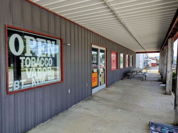 Listing Image #3 - Retail for sale at 576 State Hwy 3106, Monticello KY 42633 Listing Image #3 - Retail for sale at 576 State Hwy 3106, Monticello KY 42633
