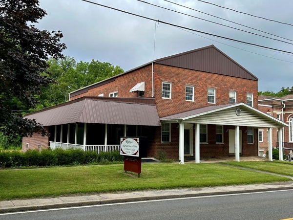 Listing Image #1 - Others for sale at 210 S. College Ave, BLUEFIELD VA 24605