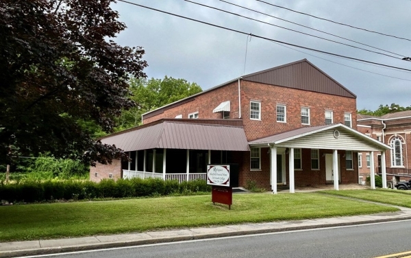 Listing Image #2 - Others for sale at 210 S. College Ave, BLUEFIELD VA 24605