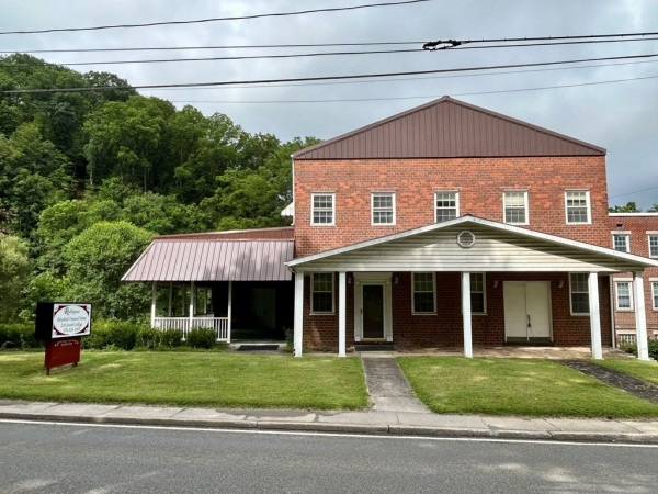 Listing Image #3 - Others for sale at 210 S. College Ave, BLUEFIELD VA 24605