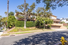 Listing Image #3 - Multi-family for sale at 2354 S Beverly Glen Blvd, Los Angeles CA 90064