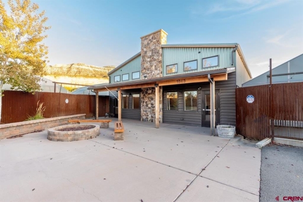 Listing Image #1 - Retail for sale at 1043 N River Road, Palisade CO 81526