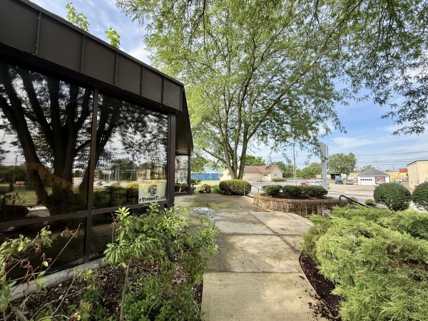 Listing Image #2 - Office for sale at 321 S Blanchard St, Findlay OH 45840 Listing Image #2 - Office for sale at 321 S Blanchard St, Findlay OH 45840