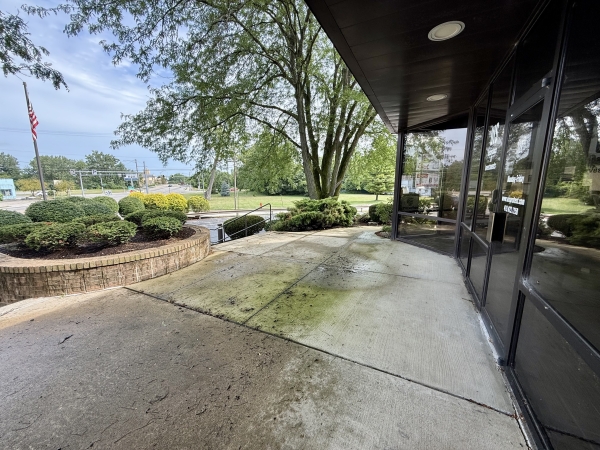 Listing Image #3 - Office for sale at 321 S Blanchard St, Findlay OH 45840 Listing Image #3 - Office for sale at 321 S Blanchard St, Findlay OH 45840