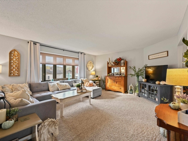 Listing Image #3 - Others for sale at 1695 Lori Street, Dubuque IA 52001 Listing Image #3 - Others for sale at 1695 Lori Street, Dubuque IA 52001