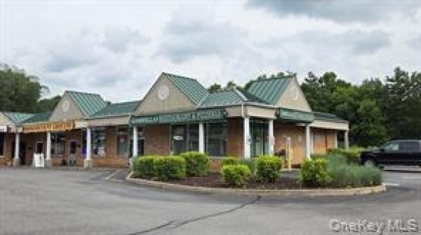 Listing Image #3 - Retail for sale at 47 Vassar Rd, Poughkeepsie NY 12603