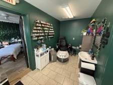 Listing Image #3 - Others for sale at 501 North Maple St., Lancaster OH 43130