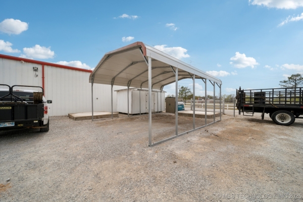 Listing Image #3 - Office for sale at 4201 N Wood Drive, Okmulgee OK 74447 Listing Image #3 - Office for sale at 4201 N Wood Drive, Okmulgee OK 74447