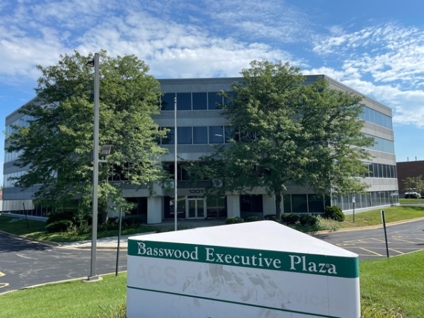 Listing Image #1 - Office for sale at 1301 Basswood, Schaumburg IL 60173 Listing Image #1 - Office for sale at 1301 Basswood, Schaumburg IL 60173