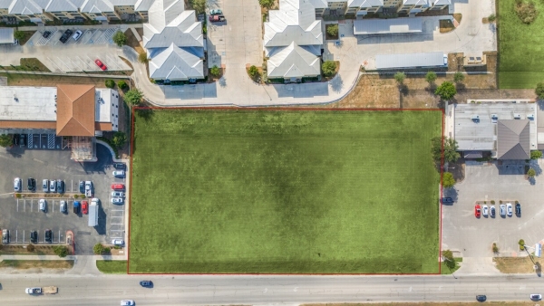 Listing Image #3 - Others for sale at TDB E Common St, New Braunfels TX 78130