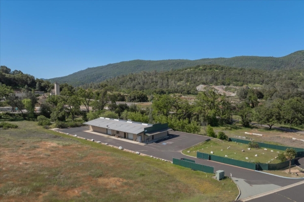 Listing Image #3 - Others for sale at 320 George Reed Drive, San Andreas CA 95249