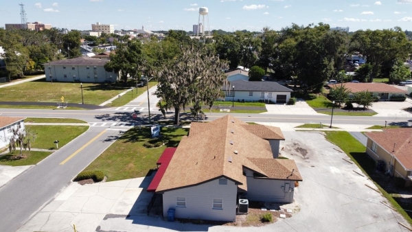 Listing Image #2 - Others for sale at 700 AVENUE B SW, WINTER HAVEN FL 33880