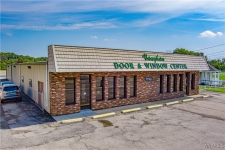 Listing Image #3 - Others for sale at 2925 Military Road, Niagara NY 14304