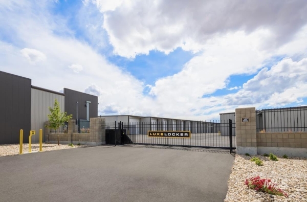 Listing Image #1 - Others for sale at 7373 S Federal Way, Boise ID 83716