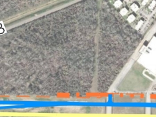 Listing Image #3 - Land for sale at 3156 Highway 35, Alvin TX 77511