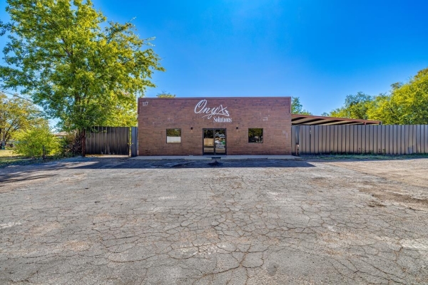 Listing Image #1 - Others for sale at 115 W Ave N, San Angelo TX 76903