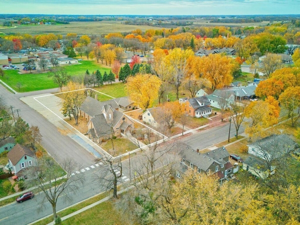 Listing Image #2 - Office for sale at 410 1st Street N, Winsted MN 55395