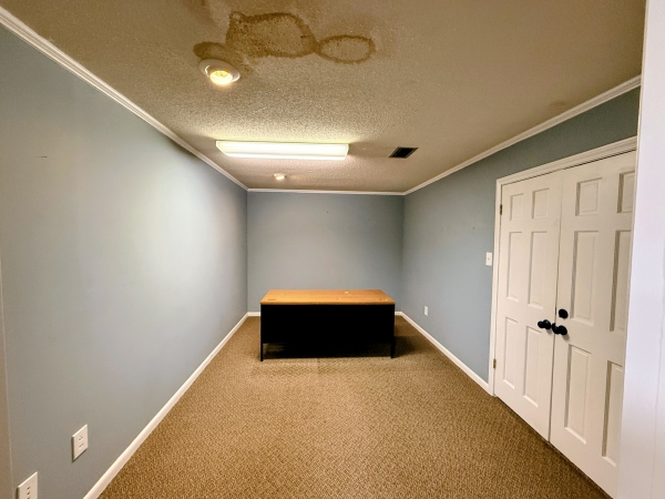 Listing Image #3 - Office for sale at 1250 Cash Rd., Camden AR 71701