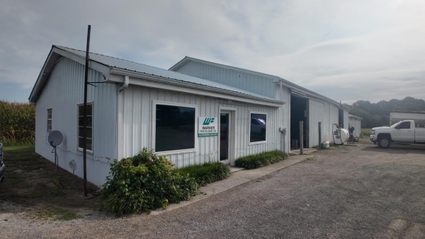 Listing Image #2 - Retail for sale at 117 Sartin Drive, Edmonton KY 42129