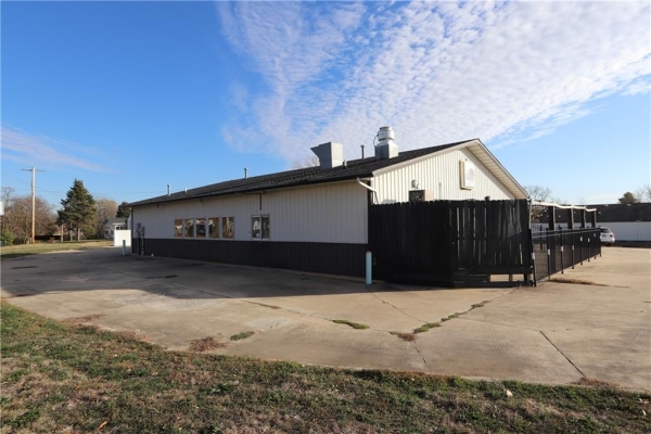 Listing Image #2 - Others for sale at 430 W State St, Charleston IL 61920