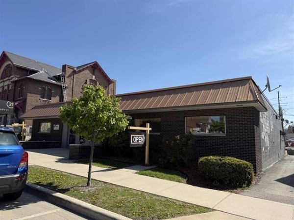 Listing Image #1 - Others for sale at 215 N Spring Street, Beaver Dam WI 53916 Listing Image #1 - Others for sale at 215 N Spring Street, Beaver Dam WI 53916