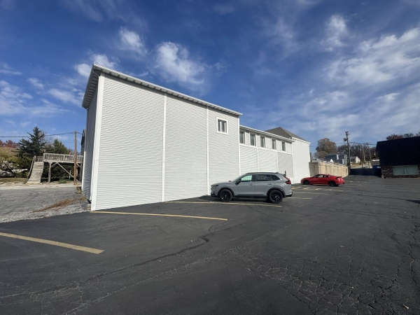 Listing Image #3 - Office for sale at 2903 Saint Marys Avenue, Hannibal MO 63401