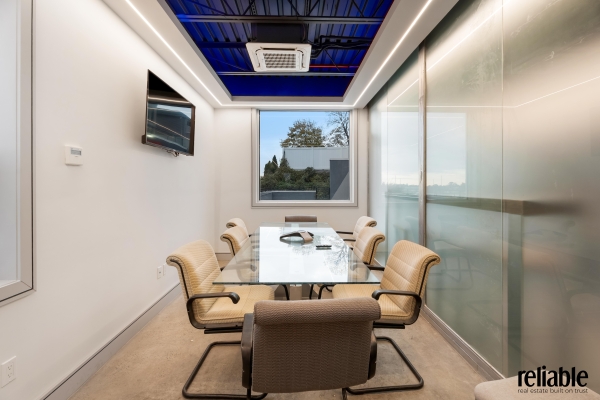 Listing Image #3 - Others for sale at 16 Concord Pl, Staten Island NY 10304 Listing Image #3 - Others for sale at 16 Concord Pl, Staten Island NY 10304