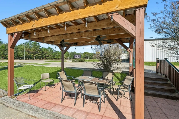 Listing Image #3 - Retail for sale at 82004 Hwy 25, Folsom LA 70437