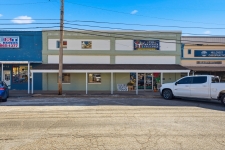 Retail property for sale in Gatesville, TX