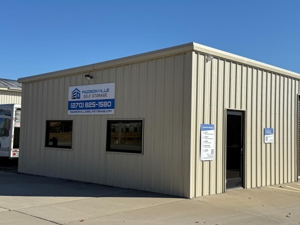 Listing Image #1 - Others for sale at 1484 Island Ford Road, Madisonville KY 42431 Listing Image #1 - Others for sale at 1484 Island Ford Road, Madisonville KY 42431