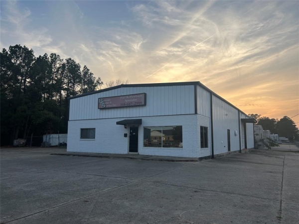 Listing Image #1 - Others for sale at 9160 Linwood Avenue, Shreveport LA 71106