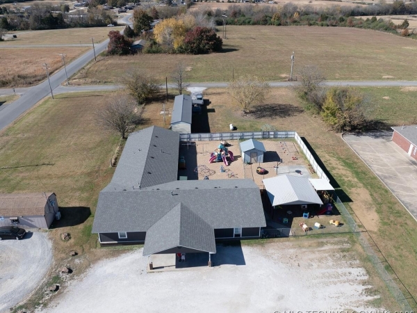 Listing Image #2 - Others for sale at 1104 Campbell Road, Warner OK 74469