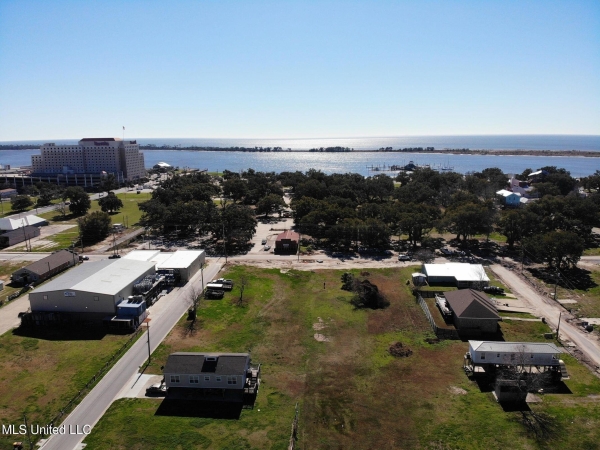 Listing Image #3 - Others for sale at 346 Howard Avenue lot: 16, Biloxi MS 39530