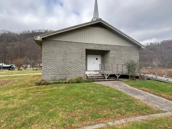 Listing Image #1 - Others for sale at 2194 RT 1428, Prestonsburg KY 41653